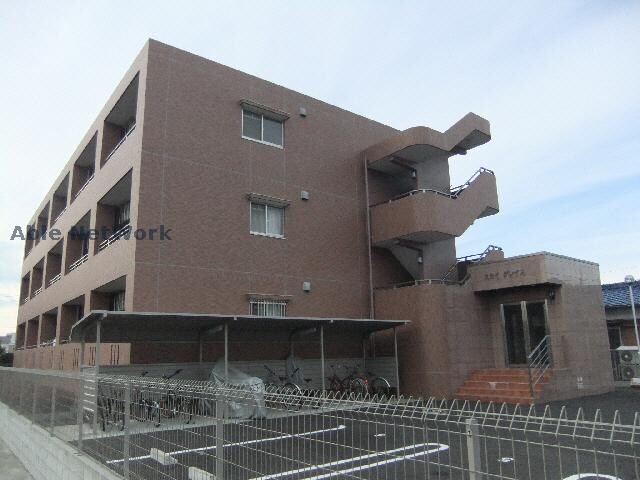 物件外観写真2　(外観)