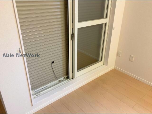 物件内観写真22　(シャッター雨戸)