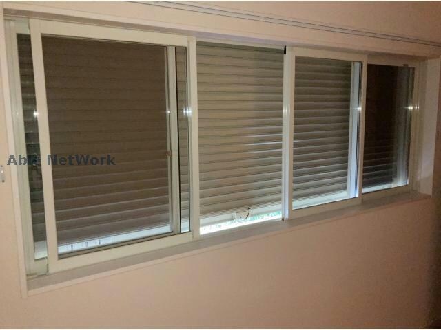 物件内観写真23　(シャッター雨戸)