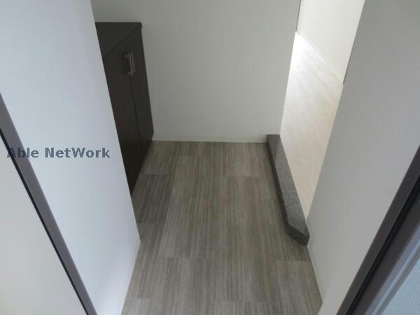 玄関回り(同型モデル)