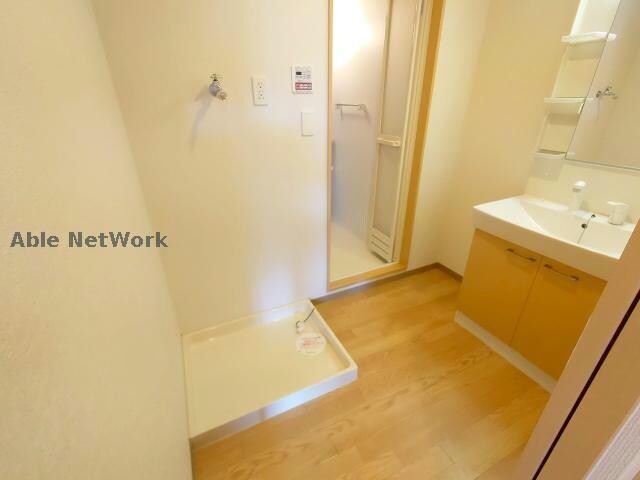 物件内観写真9　(同型モデル)