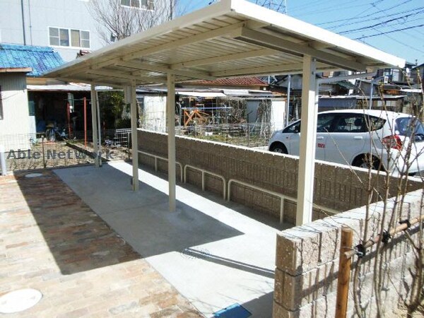 駐輪場(駐輪場)