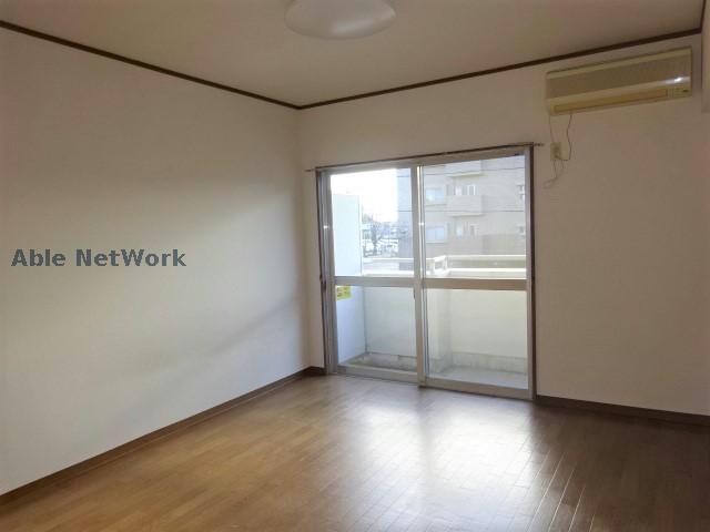 物件内観写真5　(同型モデル)