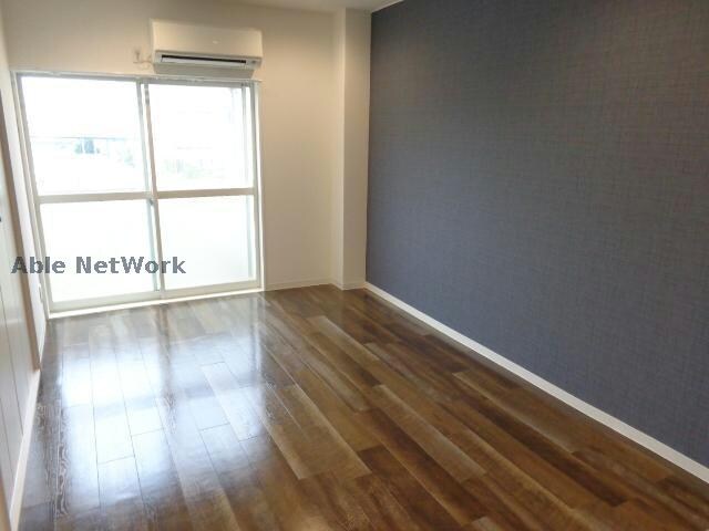 物件内観写真5　(反転タイプ)