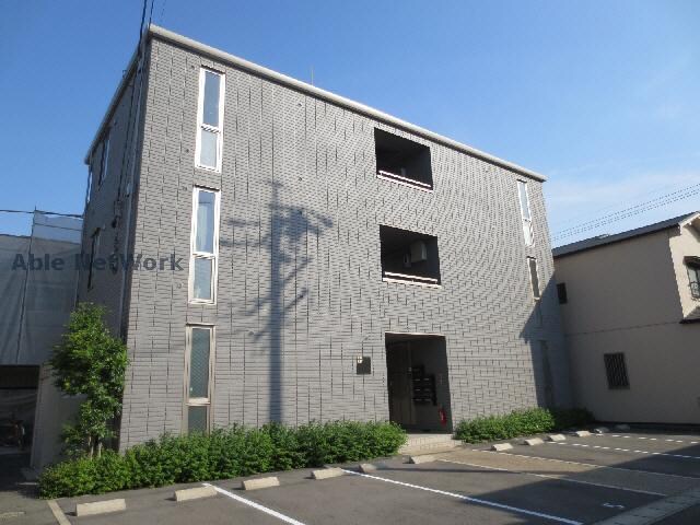 物件外観写真2　