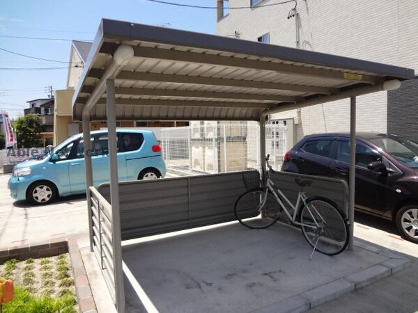 駐輪場(駐輪場)