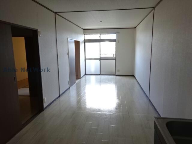 物件内観写真5　(同型モデル)