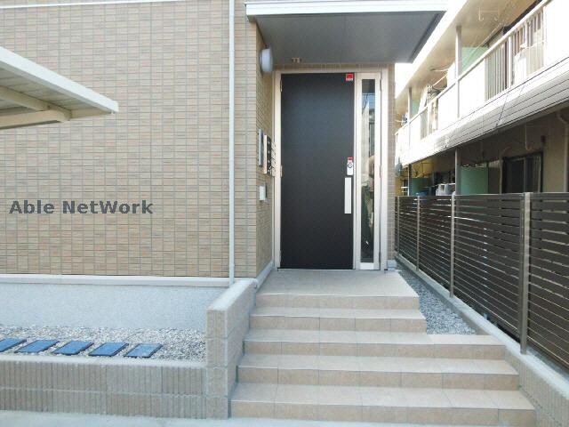 物件外観写真3　(ｴﾝﾄﾗﾝｽ)