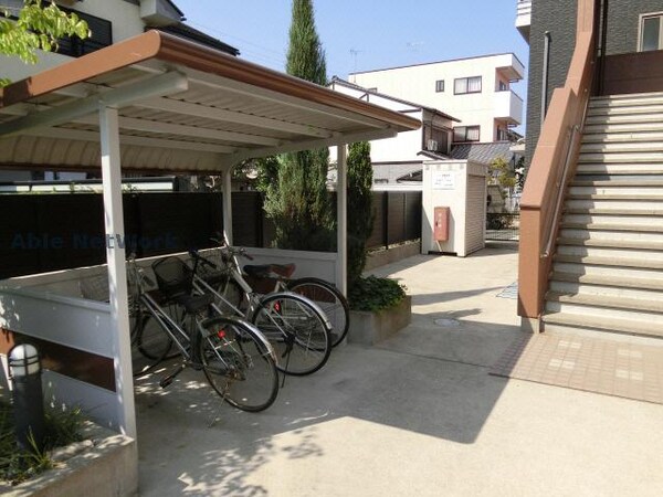 駐輪場(自転車置場)