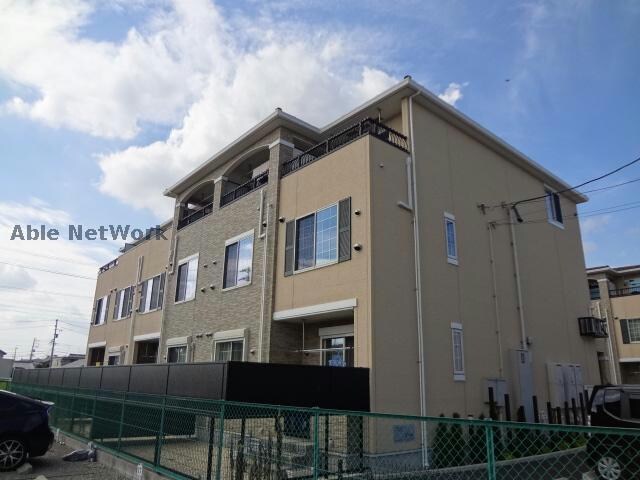 物件外観写真1　(外観　Ｂ棟)