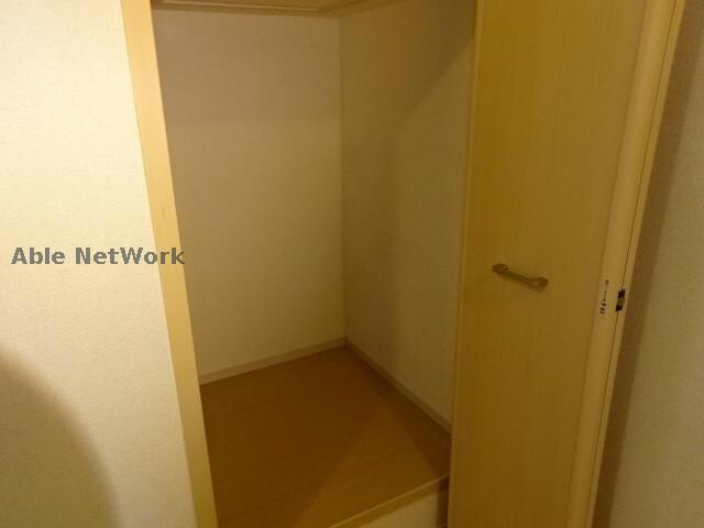 物件内観写真15　(同型モデル)