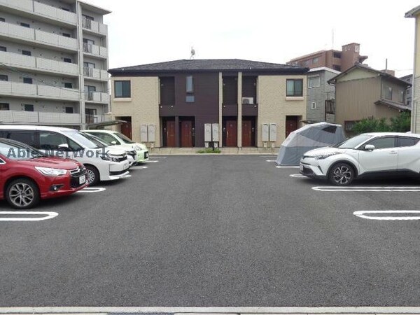 駐車場(駐車場)