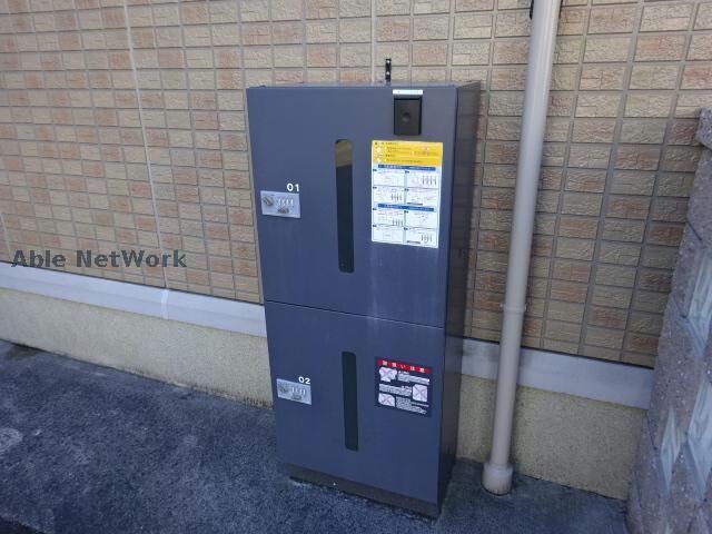 物件外観写真7　(宅配ボックス)