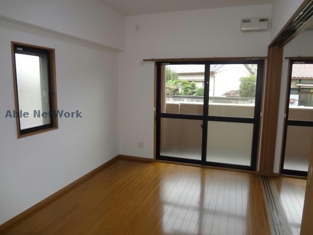 居室(同型モデル)