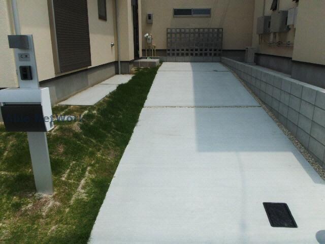 物件外観写真4　(C棟)