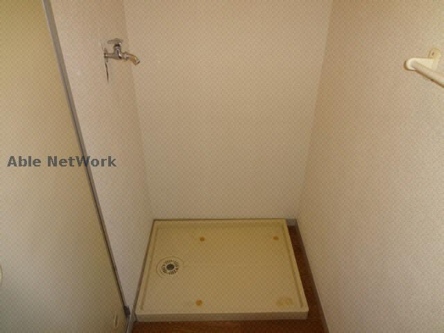 物件内観写真9　(洗濯機置場/同型モデル)