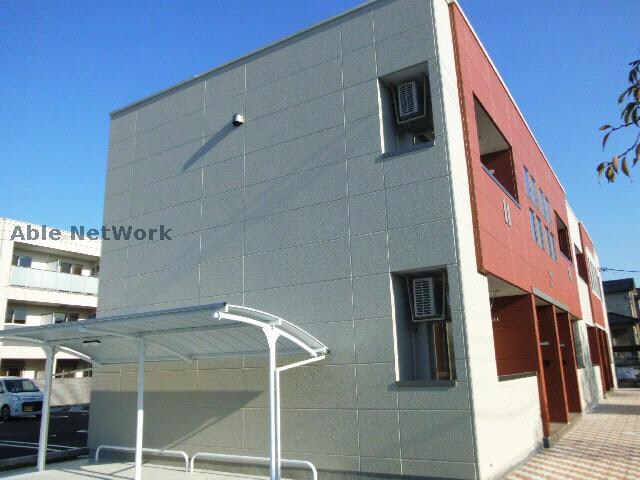 物件外観写真2　(駐輪場)