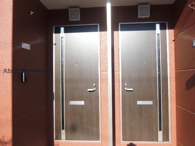 物件外観写真4　(ｴﾝﾄﾗﾝｽ)