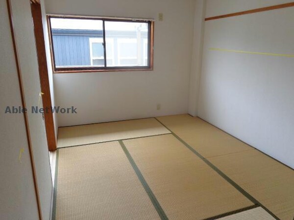 居室(同型モデル)