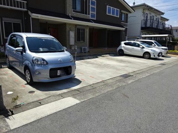 駐車場(駐車場)
