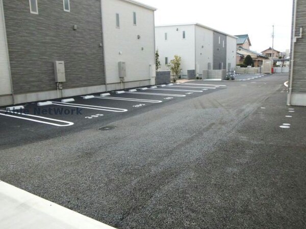 駐車場(駐車場)