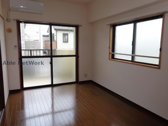 物件内観写真8　(同型モデル)