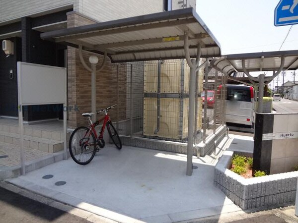 駐輪場(駐輪場)