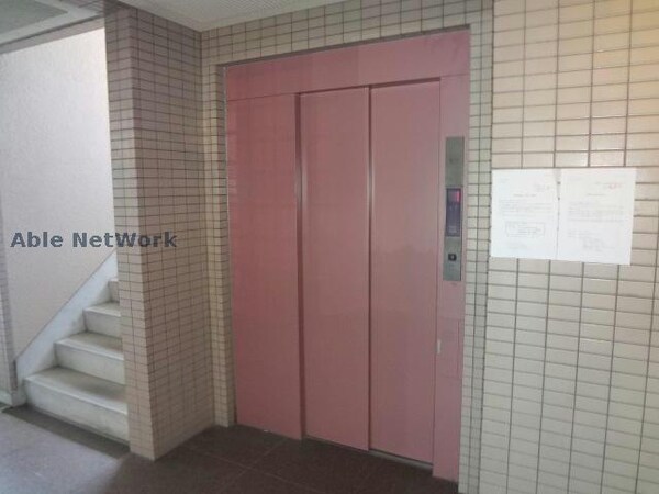 建物設備(エレベーター)