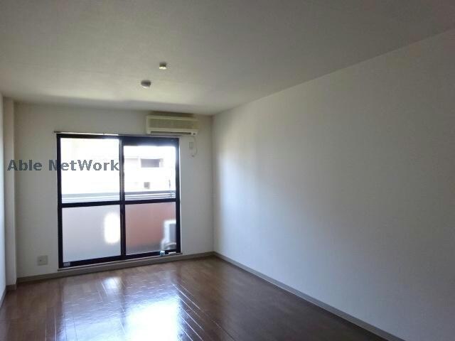 物件内観写真6　(同型モデル)