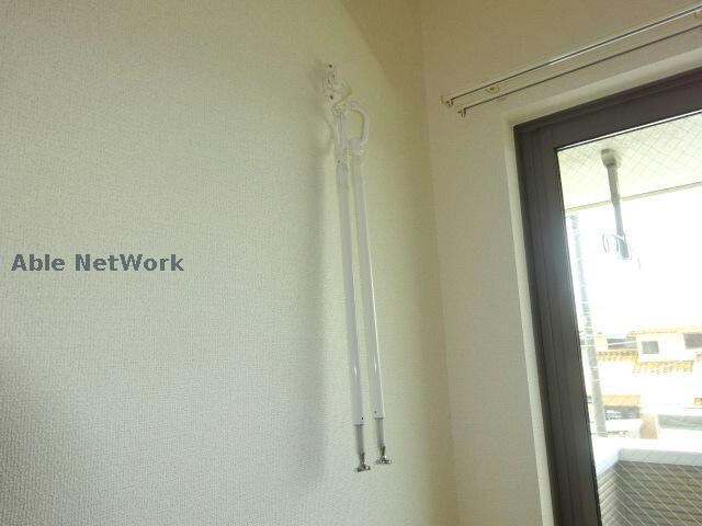 物件内観写真23　(室内物干し)