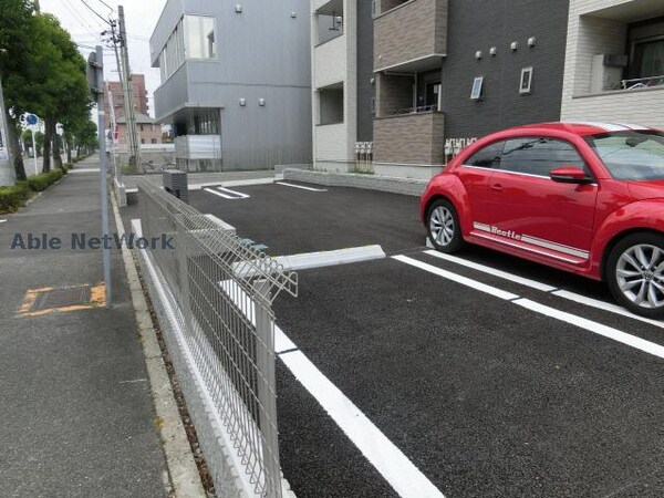 駐車場(駐車場)