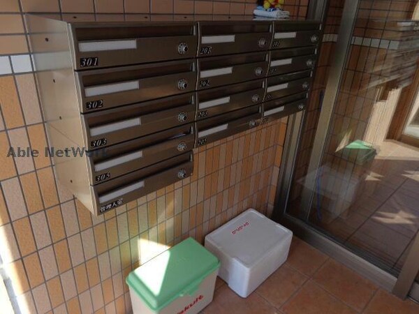建物設備(集合ポスト)