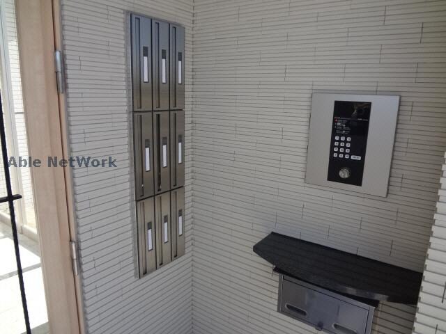 物件外観写真4　(オートロック)