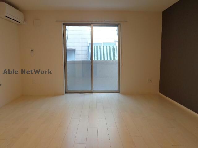 物件内観写真4　(反転タイプ)