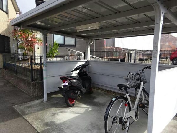 駐輪場