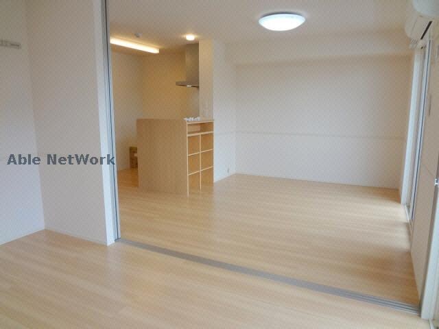 物件内観写真7　(ﾘﾋﾞﾝｸﾞﾀﾞｲﾆﾝｸﾞ)