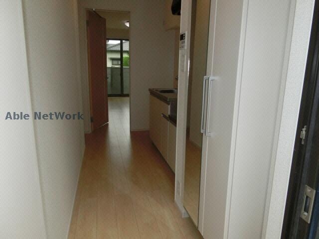 物件内観写真13　(玄関)