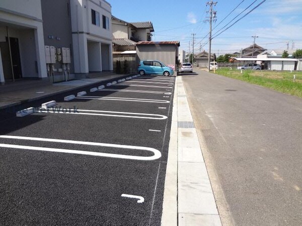 駐車場(駐車場)