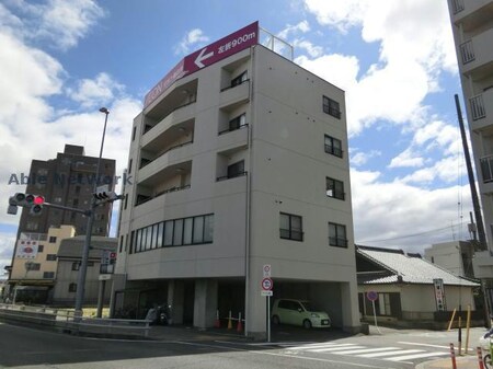 ドエル勝川外観写真