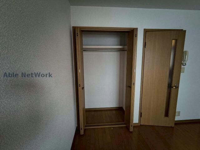 収納(同型モデル)