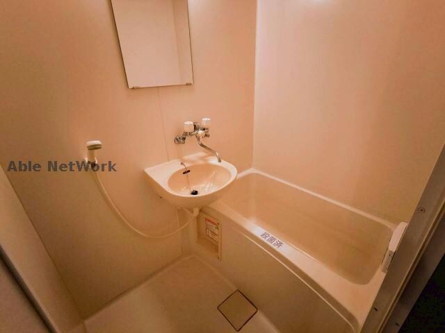 バス／シャワールーム等(同型モデル)