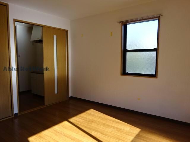 物件内観写真5　(同型モデル)