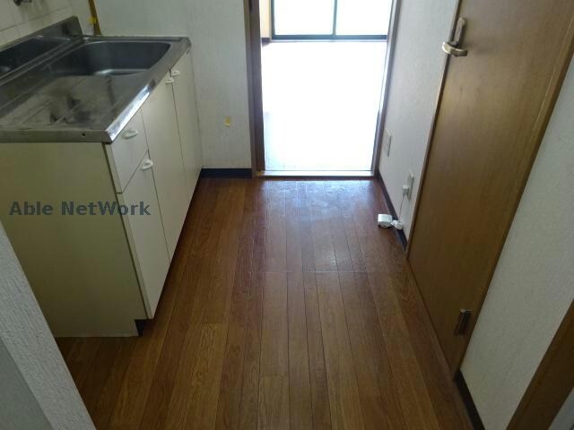 物件内観写真9　(同型モデル)