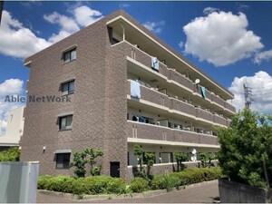 グリーンマンション守山外観写真