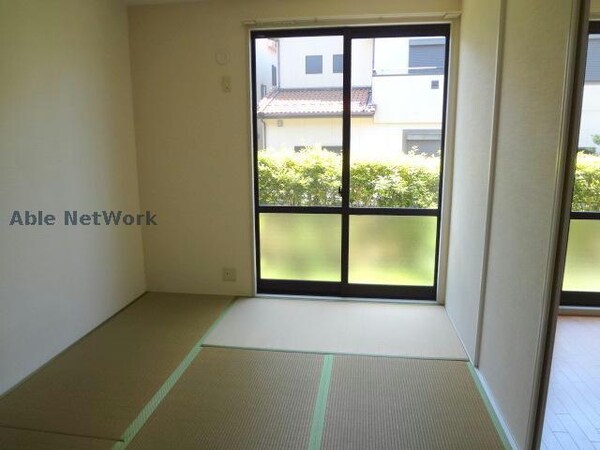 居室(同型モデル)