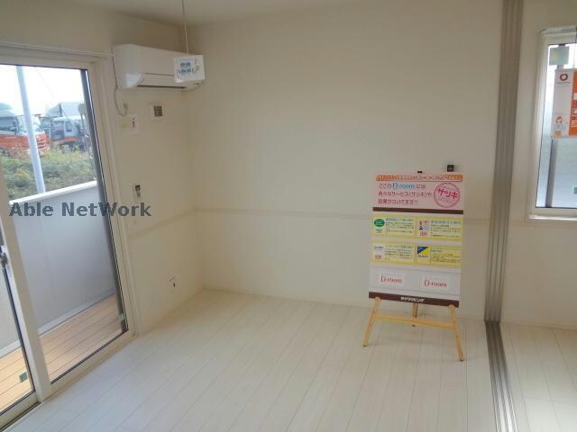 物件内観写真9　(同型モデル)