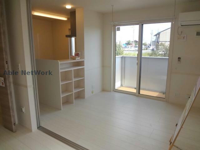 物件内観写真10　(同型モデル)