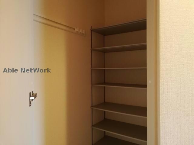 物件内観写真18　(同型モデル)