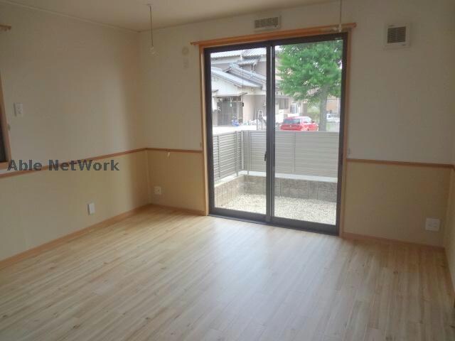 物件内観写真7　(同型モデル)