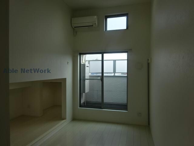 物件内観写真7　(同型モデル)